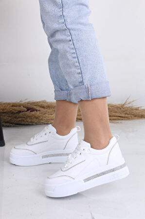 Asante Beyaz Mat Deri Taşlı Bağcıklı Kadın Spor Ayakkabı