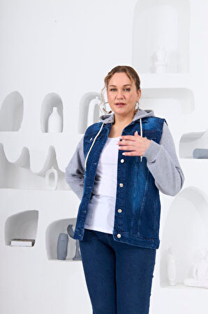 İçlik Detaylı Kadın Büyük Beden Mavi Ceket - Şık ve Rahat Denim Ceket