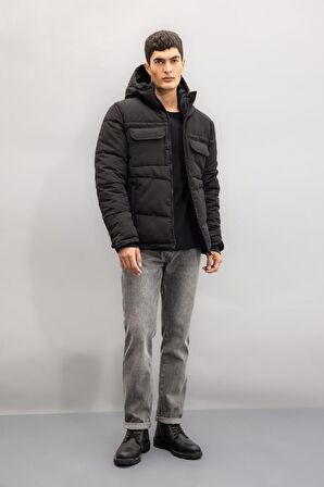 Slim Fit Dar Kesim Kapüşonlu Fermuarlı Mont