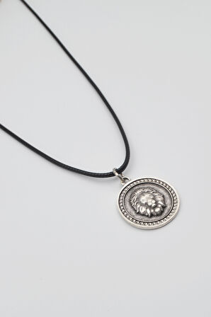 Aslan Madalyon Kolye - PU Deri İp Zincirli Unisex Gümüş Kaplama Kolye - 60 cm