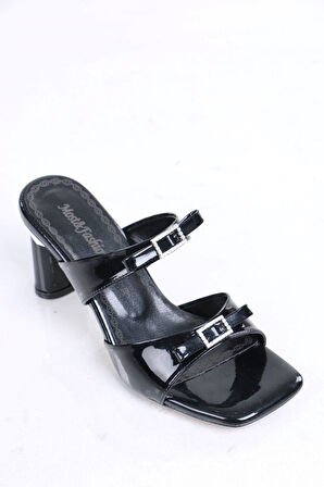 Conroy Siyah Rugan Topuklu Kadın Terlik