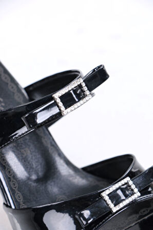 Conroy Siyah Rugan Topuklu Kadın Terlik