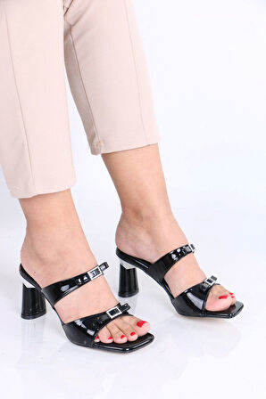 Conroy Siyah Rugan Topuklu Kadın Terlik