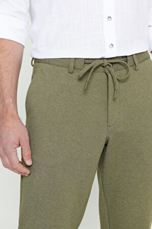 Slim Fit Dar Kesim Beli Bağlamalı Esnek Pantolon