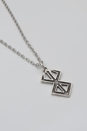 Modern Berserk Manga Kolye - Düz Ezme İthal Zincirli Unisex Gümüş Kaplama Anime Takı - 60 cm