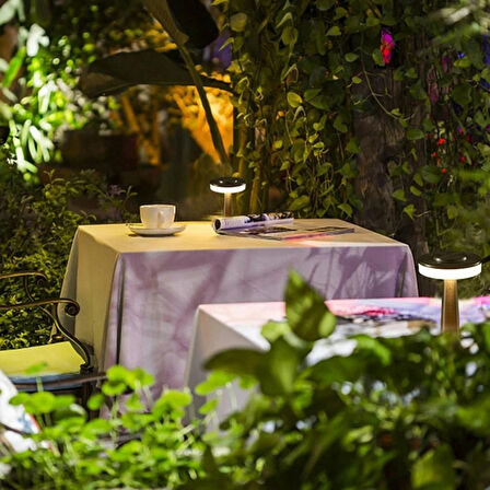 HpyTech Şarjlı Dokunmatik LED Masa Lambası  Metal Gövde Taşınabilir Gece Işığı  Ev, Kafe, Restoran için