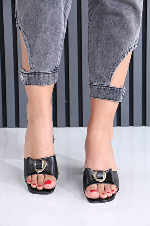 Ellery Siyah Mat Deri Topuklu Terlik