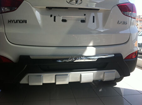 İx-35 Arka Tampon Koruması 2010-2015