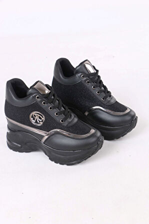 Karlis Siyah Kürklü Gizli Topuklu Kadın Spor Ayakkabı