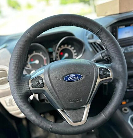 FORD FİESTA ARACA ÖZEL DERİ DİREKSİYON KILIFI-PLASTİK DERİSİZ TUŞLU DİREKSİYON(2011-2015)