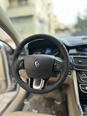 Renault Latitude 2011-2016  Araca Özel Direksiyon Kılıf