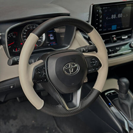 Toyota Corolla 2020-2024 Araca Özel Direksiyon Kılıfı (BEJ KARBON SİYAH İP)