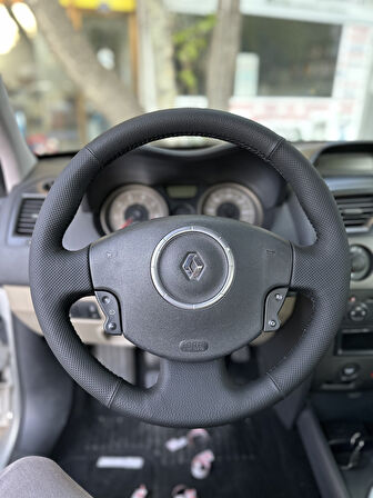 Kangoo Araca Özel Dikmeli Direksiyon Kılıfı