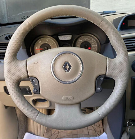 Megane 2 Araca Özel Direksiyon Kılıfı (Airbeg Rengiyle Aynı Renk)