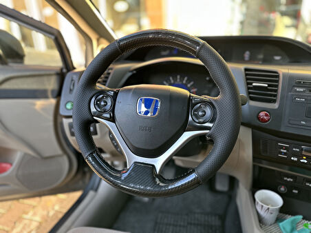Honda Civic FB7 Araca Özel Dikmeli Direksiyon Kılıfı (Kristal Karbon Soft Nokta Krem ip)