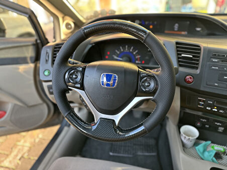 Honda Civic FB7 Araca Özel Dikmeli Direksiyon Kılıfı (Kristal Karbon Soft Nokta Krem ip)