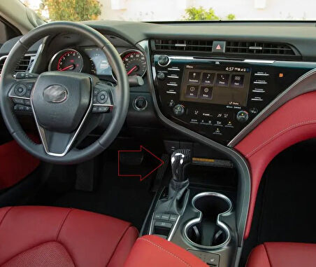 Toyota Camry, Avalon ve Corolla Vites Topuzu Kapağı - 2018-2020 KARBON