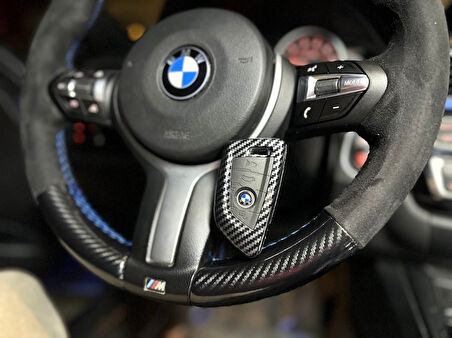 BMW F30 M SPORT KASA ARACA ÖZGÜ DİKMELİ DİREKSİYON KILIFI 5D KRİSTAL KARBON ALCANTRA MAVİ YÜZÜK
