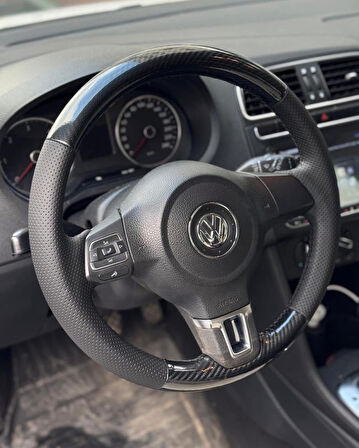 Volkswagen Polo Araca Özgü Dikmeli Direksiyon Kılıfı 5D KRİSTAL KARBON SOFT NOKTA
