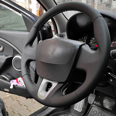 Fluence Tuşsuz Araca Özel Direksiyon Kılıfı (DÜZ DERİ)