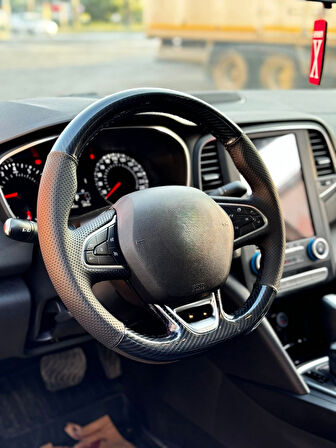 Megane 4 Araca Tam Uyumlu Dikmeli Direksiyon Kılıfı (5D Kristal Karbon Soft Nokta)