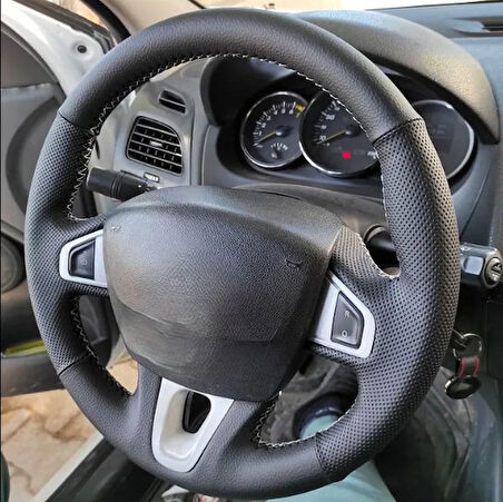 Megane 3 Araca Özel Direksiyon Kılıfı Derisi Olan Araçlara Uyumludur