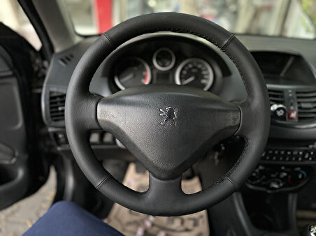 Peugeot berlingo Araca Özgü Dikmeli Direksiyon Kılıfı Düz Siyah İp 