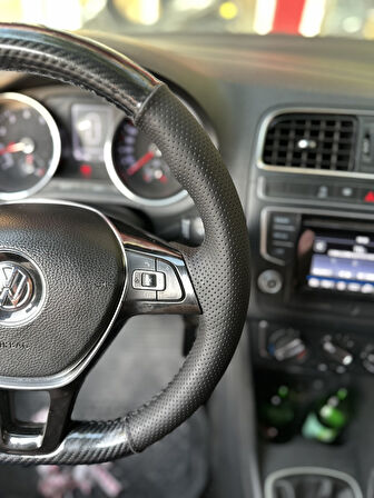 Volkswagen Golf 7 F1 Araca Uyumlu Direksiyon Kılıfı (5D Kristal Karbon Soft Nokta)