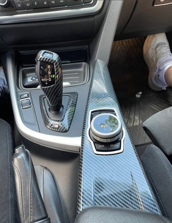BMW F30, F31, F80 (2012-2019 yılları arası 3 Serisi ve M3  KARBON İÇ TRİM SETİ 16 PARÇA