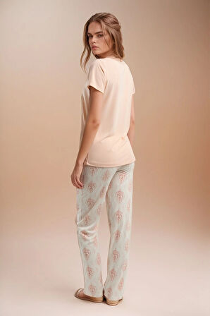 Kadın Ev Giyim Kısa Kollu V Yaka Üst & Alt İkili Pijama Takımı LL.AR01.NE00.TT07