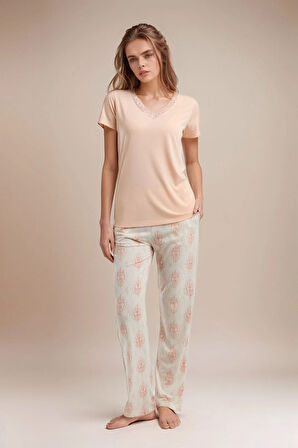 Kadın Ev Giyim Kısa Kollu V Yaka Üst & Alt İkili Pijama Takımı LL.AR01.NE00.TT07