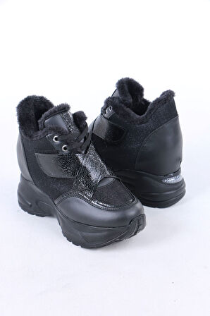 Leroy Siyah Cırtlı Bağcıklı Gizli Topuklu Spor Ayakkabı