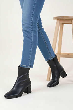 Jineen Siyah Streç Fermuarlı Topuklu Kadın Bot