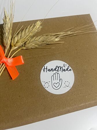 Handmade El işaretli Siyah Yazı Kalpli Yuvarlak Yapışkanlı Etiket 5x5 cm 100 adet