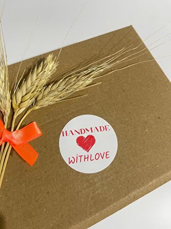 Handmade With Love Ortası Çizim Kalpli Kırmızı Yazı Yuvarlak Yapışkanlı Etiket 4x4 cm 120 adet