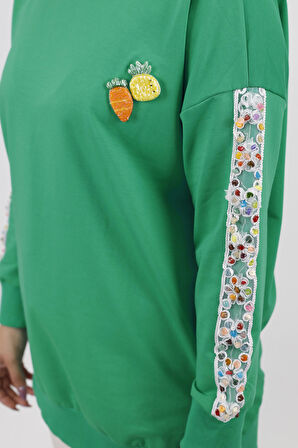 Kolları Nakış Detaylı 2 İplik Kumaş Sweatshirt