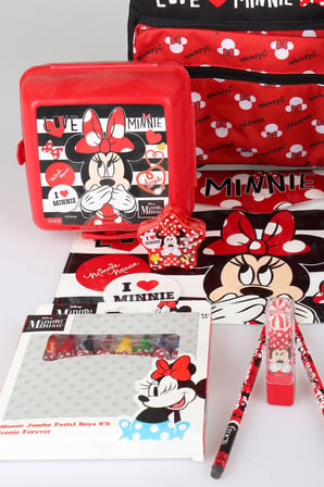 x Dekomus Lisanslı Minnie Mouse Kırtasiye Seti Love Collection Küçük Boy Anaokul Çantası,Matara,Beslenme Kabı,Çıtçıt Dosya Seti