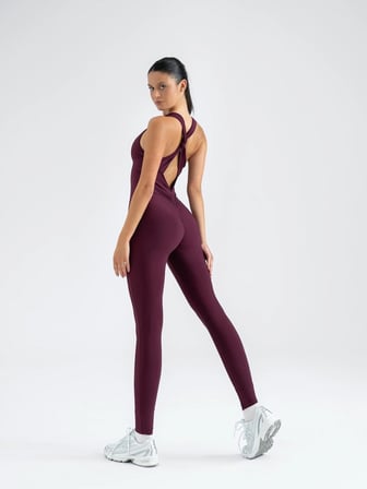 Mürdüm Rengi Kelebek Askılı Arkası Büzgülü ( Scrunch Butt ) Spor Tayt Tulum