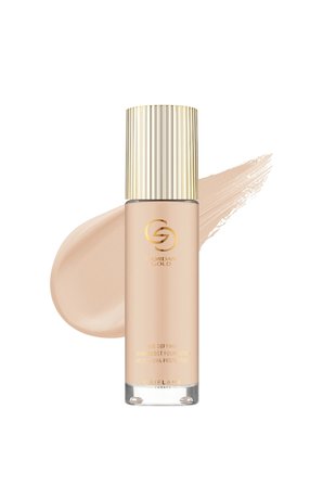 Giordani Gold Age Defying Güçlendirici Serum Fondöten Porcelain Warm