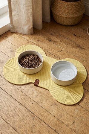 Reyo Pet El Yapımı Kemik Kedi ve Köpek Mama Matı, Kedi Tırmalama Matı, %100 Pamuk İpli - Açık Sarı