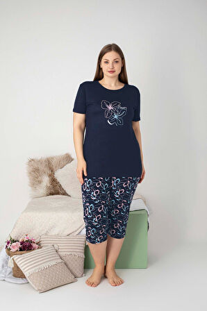 Kadın Bisiklet Yaka Düğmesiz Battal Kesim Viskon Kısa Kol Kapri Cepli Büyük Beden Pijama Takımı