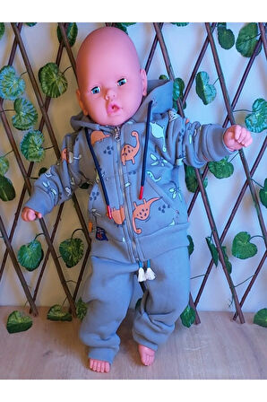 ERKEK ÇOCUK BEBEK DİNAZOR DESENLİ KAPŞÜNLU VE FERMUARLI 2 Lİ TAKIM