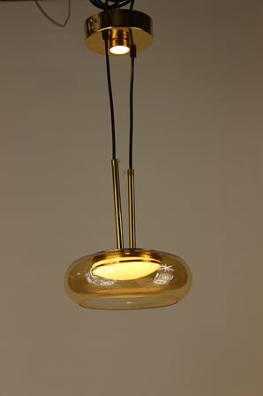 Minimalist Gold Kasalı Bal Camlı 3'lü Sarkıt 3 Renk Işıklı Şık Aydınlatma