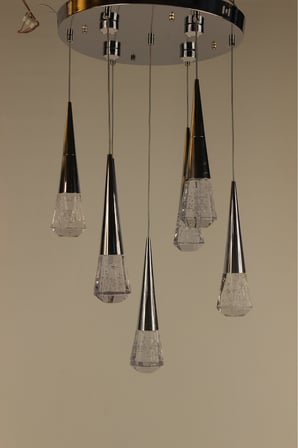 Gümüş Çemberli Seri 7li Estetik Kristal Başlıklı Balonlu Konik Modern 3 Renk Ledli Sarkıt