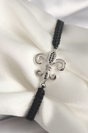 Pirinç Gümüş Renk Zirkon Taş İşlemeli Zambak Model Asansörlü Makrome Model Kadın Bileklik