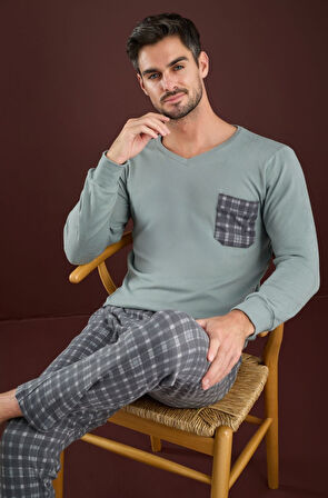 Erkek V Yaka Düğmesiz Göğüs Cepli Yumuşak Termal Bilek Manşetli Kışlık Uzun Kol Cepli Pijama Takımı 