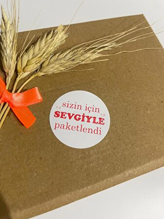 Sizin İçin Sevgiyle Paketlendi Kırmızı Yazılı Yuvarlak Yapışkanlı Etiket 3x3 cm 150 adet