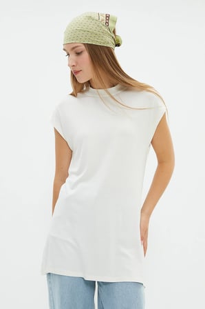 Fullamodest Basic Dik Yaka Kolsuz Tunik