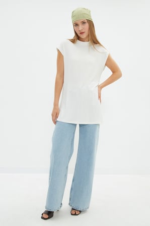 Fullamodest Basic Dik Yaka Kolsuz Tunik