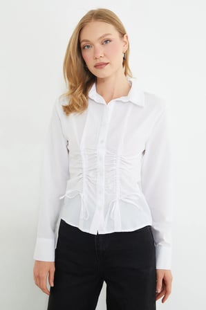 Önü Büzgülü Slim Fit Gömlek